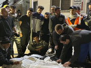 7 شهداء جرّاء استهداف الاحتلال منزلا يعود لعائلة "عاشور" في حي النصر برفح